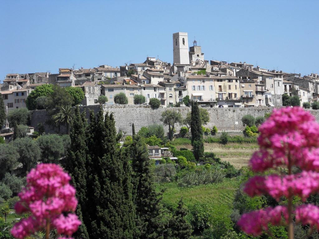 Le Mas Des Gardettes Saint-Paul-de-Vence Exterior photo